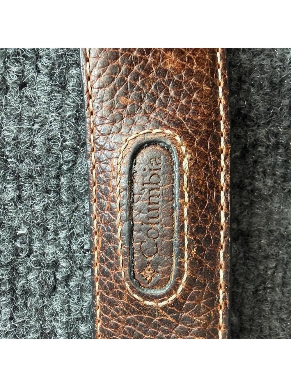 Columbia brown leather belt with embossed texture